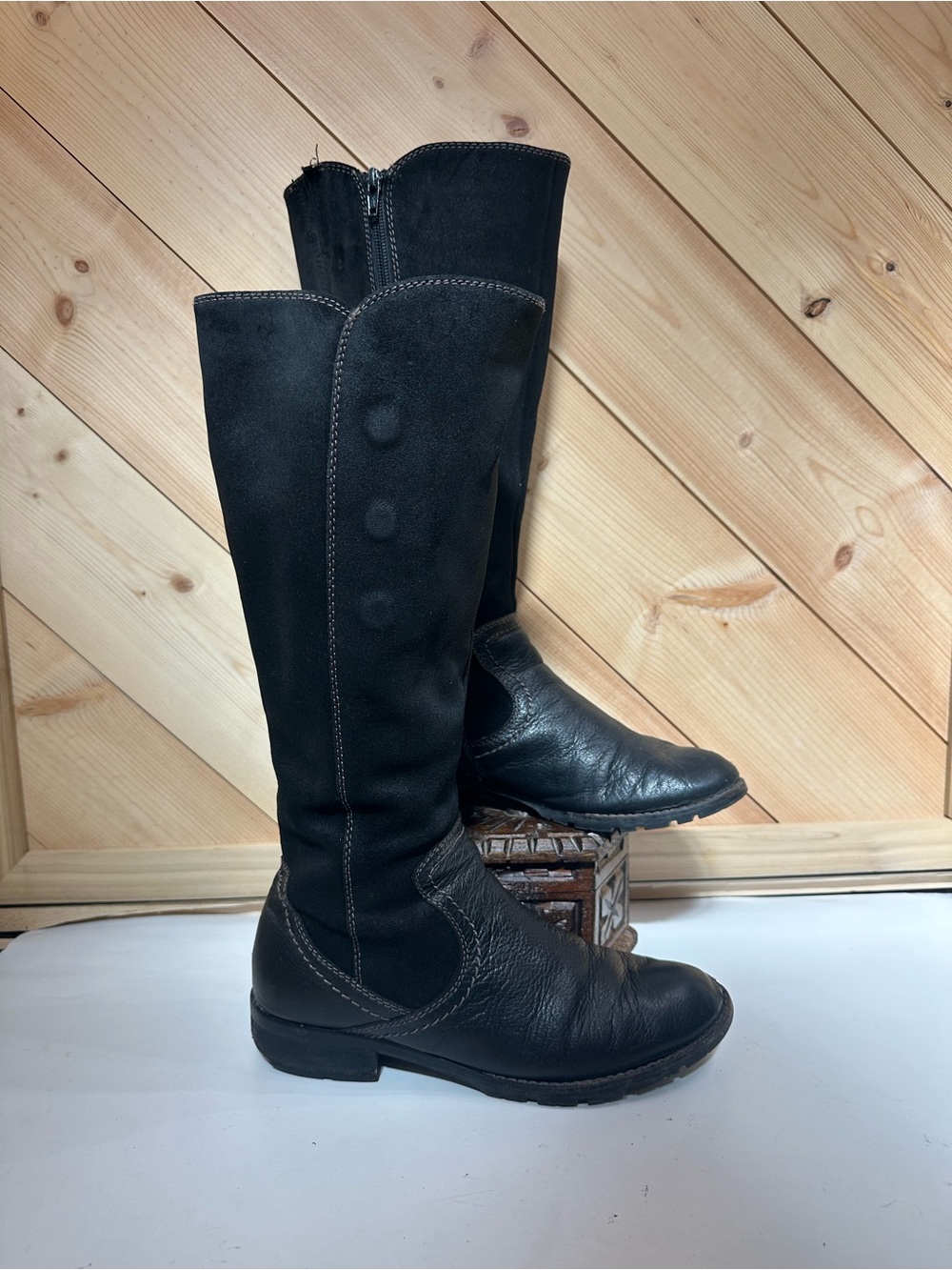 Sofft Black Leather Suede Tall Riding Boots Size 8M Button Accent Zip Up